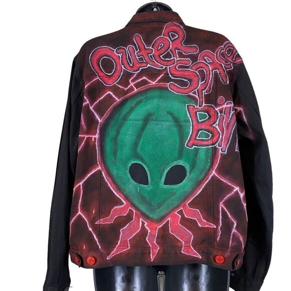 PacSun Custom Graphic Jean Jacket - Picture 3 of 15